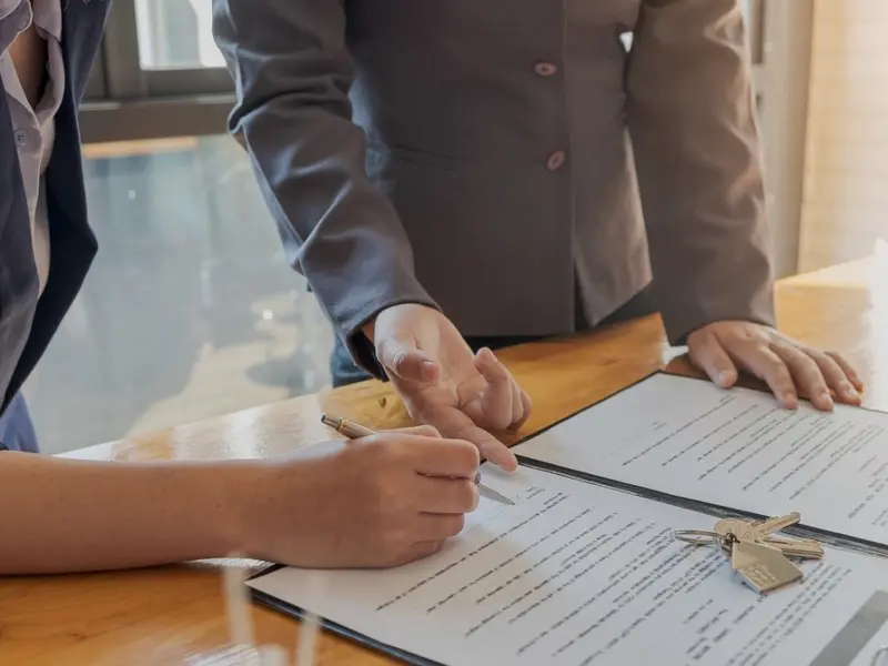 Trust a real estate agent for peace of mind