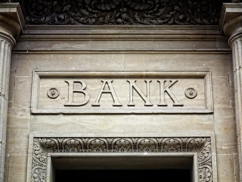 What requirements are needed to obtain a mortgage?