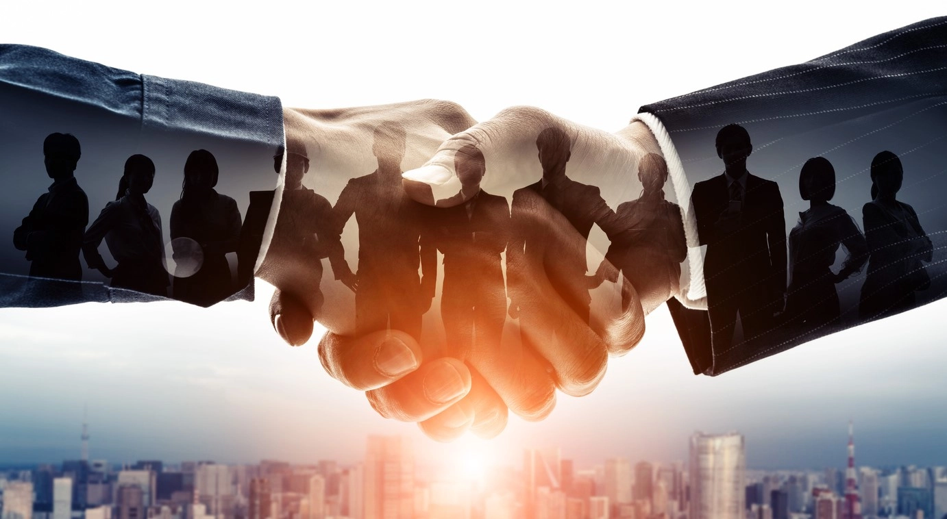 Teamwork, the best ally of a real estate agency
