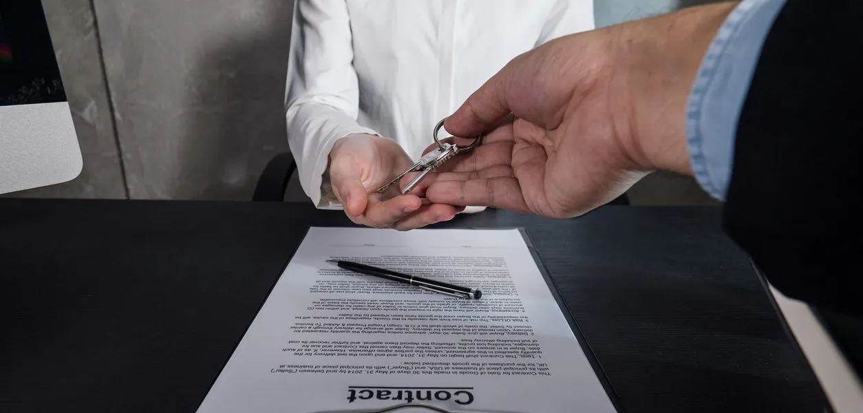 What types of rental agreement are there?