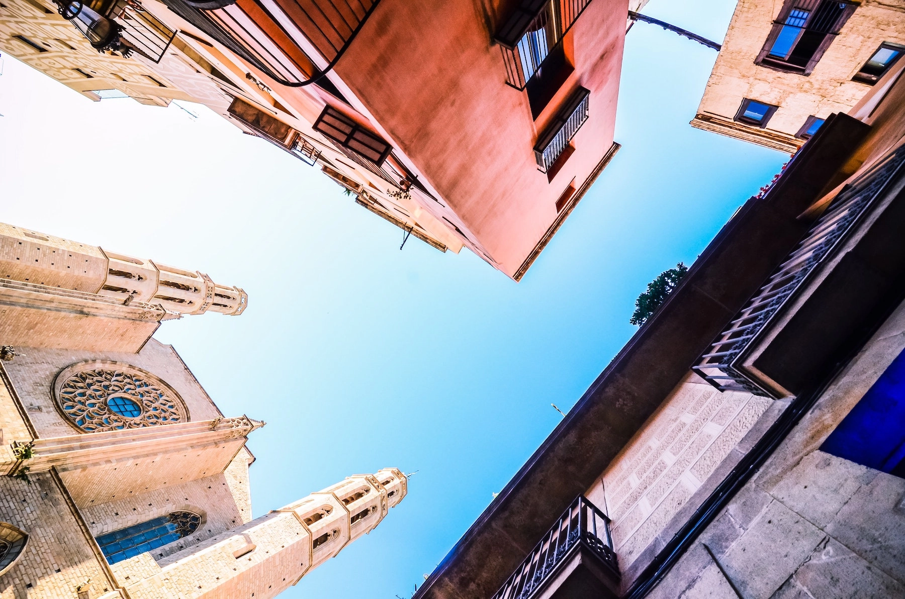 5 reasons to invest in Barcelona property in 2022