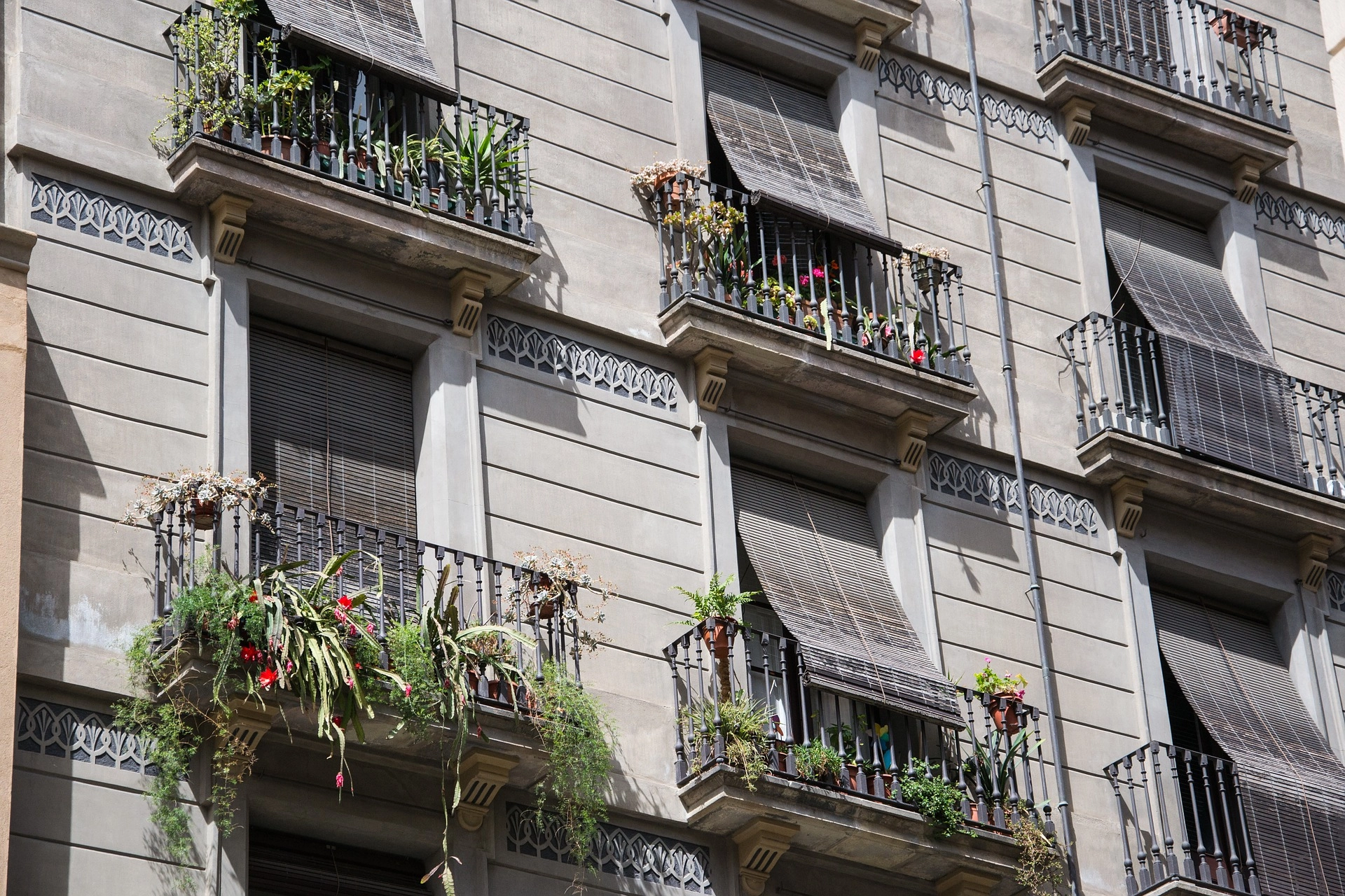 Principales tipos de vivienda en Barcelona: antigüedad, tamaño y características
